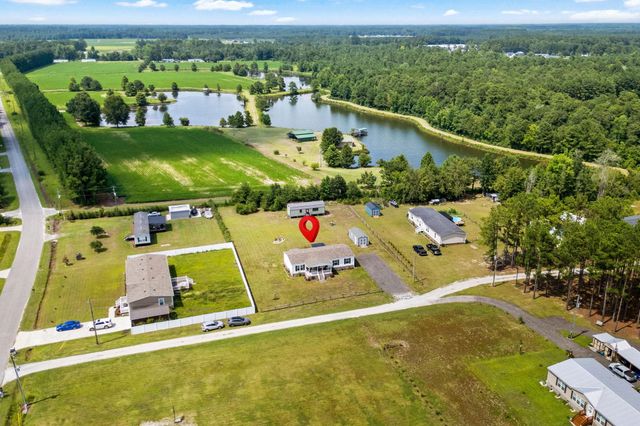 4188 Double Dee Rd., Aynor, SC 29511