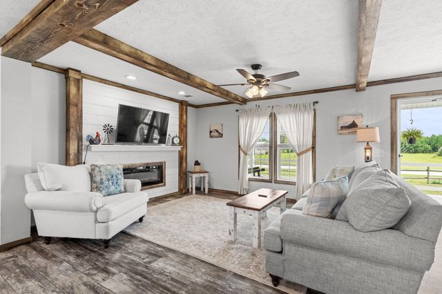 4188 Double Dee Rd., Aynor, SC 29511