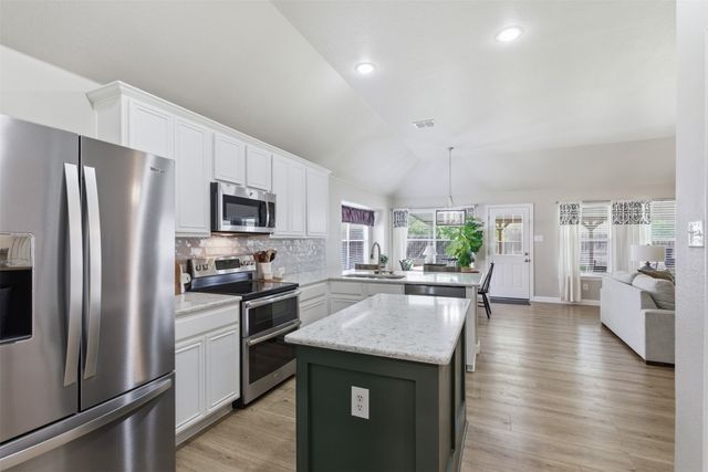 6413 Morning Dew Drive, Midlothian, TX 76065