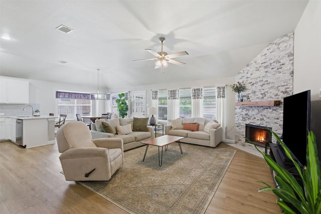 6413 Morning Dew Drive, Midlothian, TX 76065