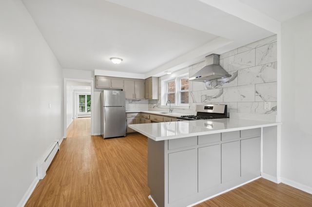 4736 S Tripp Avenue 1, Chicago, IL 60632