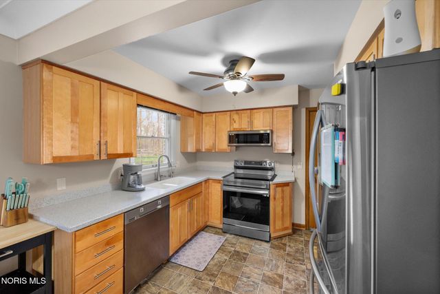 1865 Glen Ellyn Drive, Toledo, OH 43614