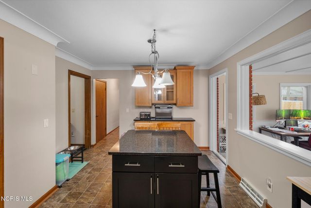 1865 Glen Ellyn Drive, Toledo, OH 43614
