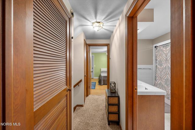 1865 Glen Ellyn Drive, Toledo, OH 43614