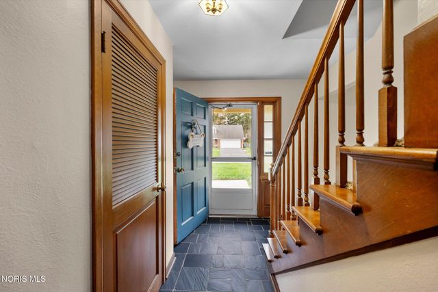 1865 Glen Ellyn Drive, Toledo, OH 43614