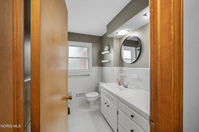 1865 Glen Ellyn Drive, Toledo, OH 43614