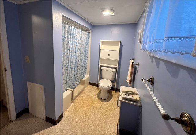 1302 Huron Ave, New Castle, PA 16101