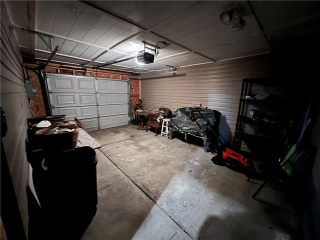 1302 Huron Ave, New Castle, PA 16101