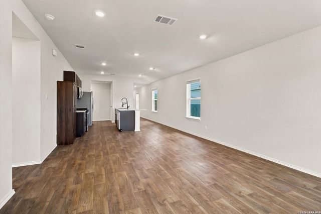 4063 GOSSAN SPGS, San Antonio, TX 78253