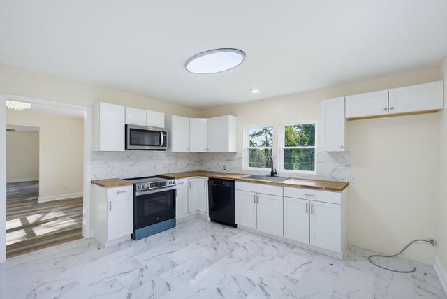 1121 Orangewood Avenue, Chattanooga, TN 37404