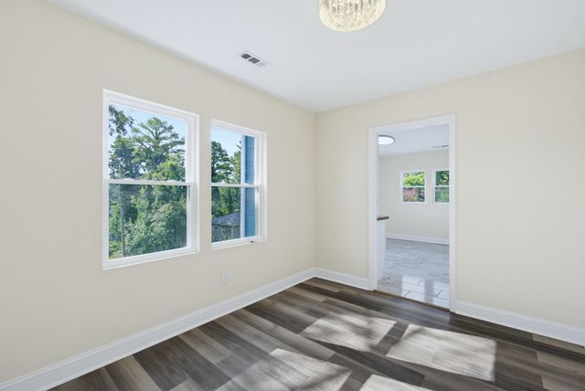 1121 Orangewood Avenue, Chattanooga, TN 37404