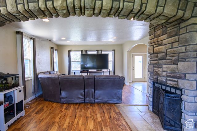 2318 S 3450 W, Syracuse, UT 84075