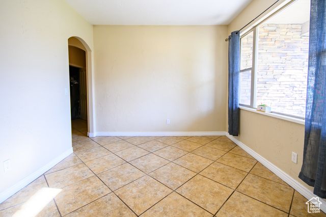 2318 S 3450 W, Syracuse, UT 84075