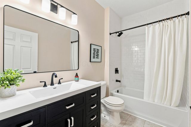 46 Victorian Gate Way, Columbus, OH 43215