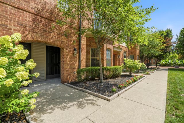 46 Victorian Gate Way, Columbus, OH 43215