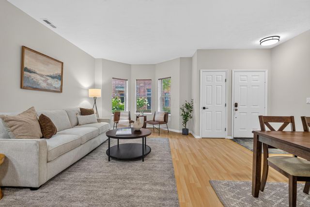 46 Victorian Gate Way, Columbus, OH 43215