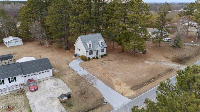 1144 Aquilla Road, Benson, NC 27504