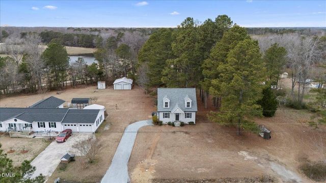 1144 Aquilla Road, Benson, NC 27504