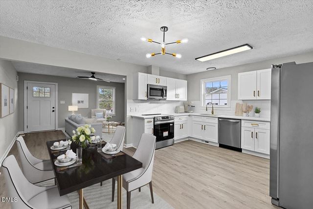 1144 Aquilla Road, Benson, NC 27504