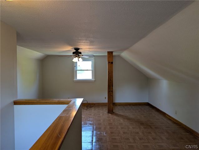 112 Pinewood Drive, Clay, NY 13090