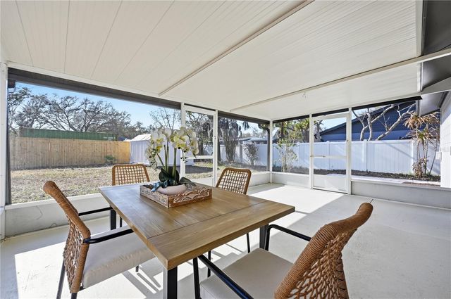 13926 CHERRY DALE LANE, Tampa, FL 33618