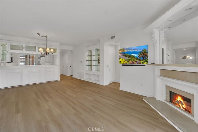 172 Villa Point Drive, Newport Beach, CA 92660