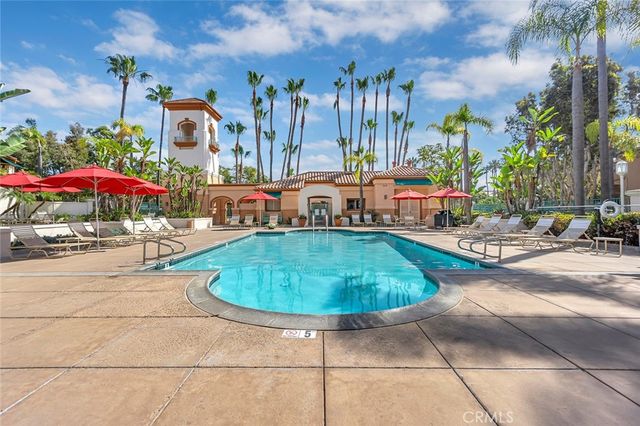 172 Villa Point Drive, Newport Beach, CA 92660