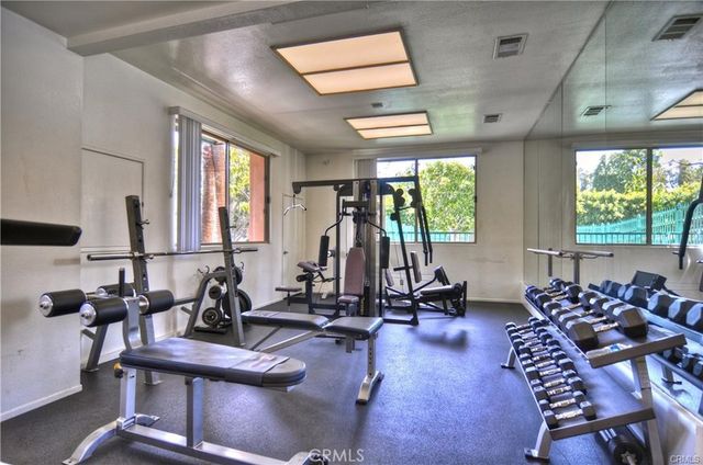 172 Villa Point Drive, Newport Beach, CA 92660