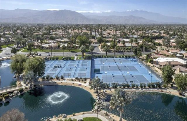 44129 Elba Court, Palm Desert, CA 92260