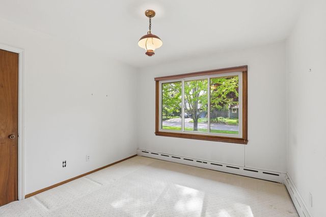 5101 Oxford Avenue, Edina, MN 55436