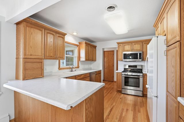 5101 Oxford Avenue, Edina, MN 55436