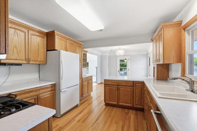 5101 Oxford Avenue, Edina, MN 55436