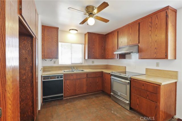 818 Euclid, Long Beach, CA 90804