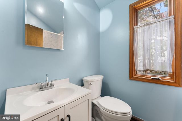 68 YALE RD, Havertown, PA 19083