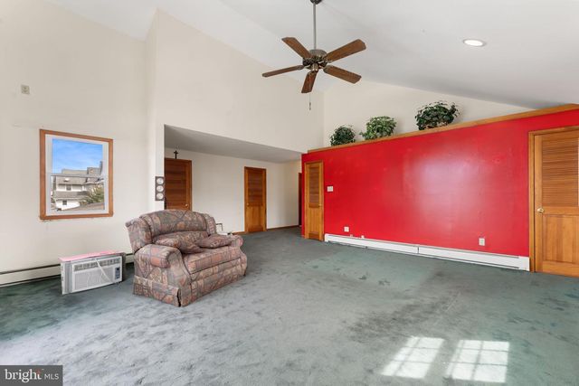 68 YALE RD, Havertown, PA 19083