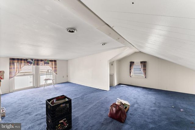 68 YALE RD, Havertown, PA 19083
