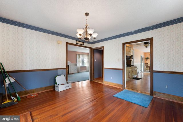 68 YALE RD, Havertown, PA 19083