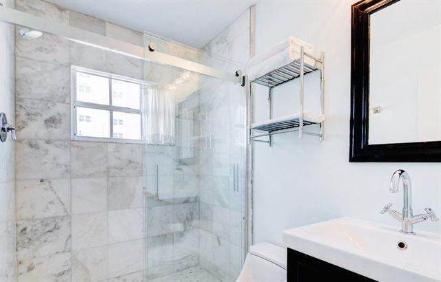 355 Virginia Street, Hollywood, FL 33019