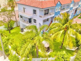 355 Virginia Street, Hollywood, FL 33019