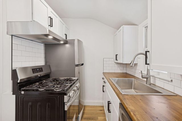 255 Curtice Street E, Saint Paul, MN 55107