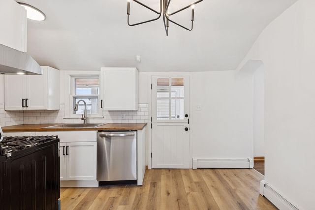 255 Curtice Street E, Saint Paul, MN 55107