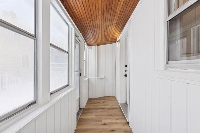 255 Curtice Street E, Saint Paul, MN 55107