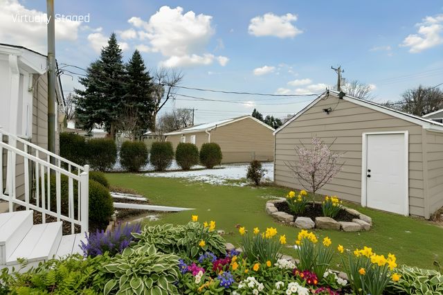 255 Curtice Street E, Saint Paul, MN 55107