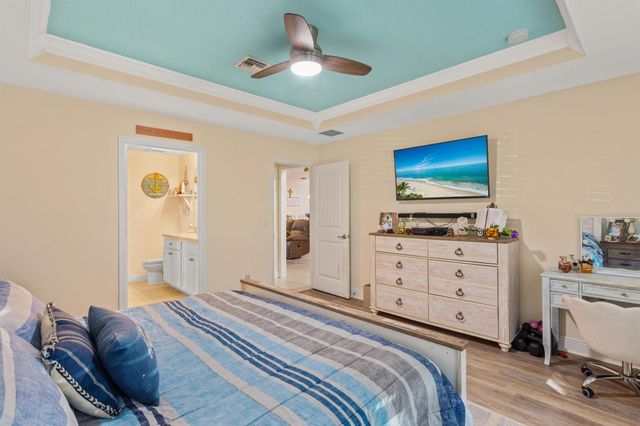 2671 SE Caladium Avenue, Port St Lucie, FL 34952