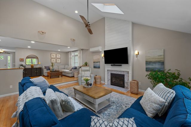 114 Elmwood Avenue, Holden, MA 01520