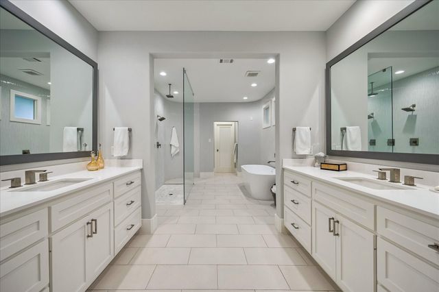 223 Malone Street, Houston, TX 77007