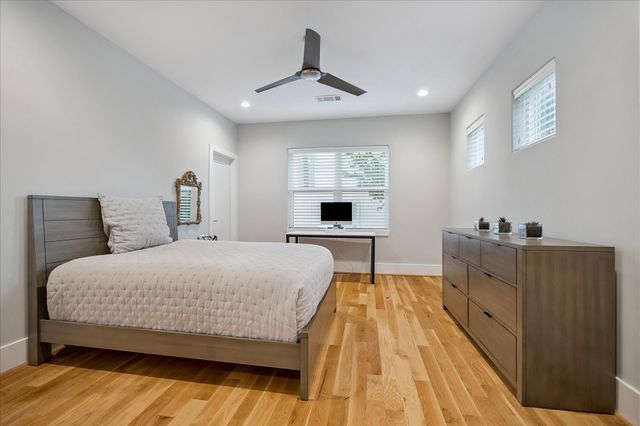 223 Malone Street, Houston, TX 77007