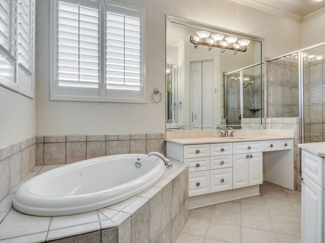 4330 Cole Avenue H, Dallas, TX 75205