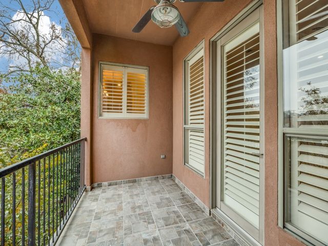 4330 Cole Avenue H, Dallas, TX 75205