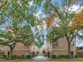 4330 Cole Avenue H, Dallas, TX 75205